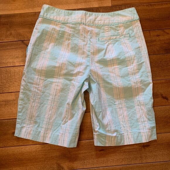 IZOD Golf two-piece matching collared tank/shorts - Picture 7 of 11